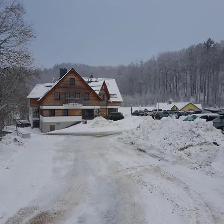 U Sjezdovky Alfa - Apartman *